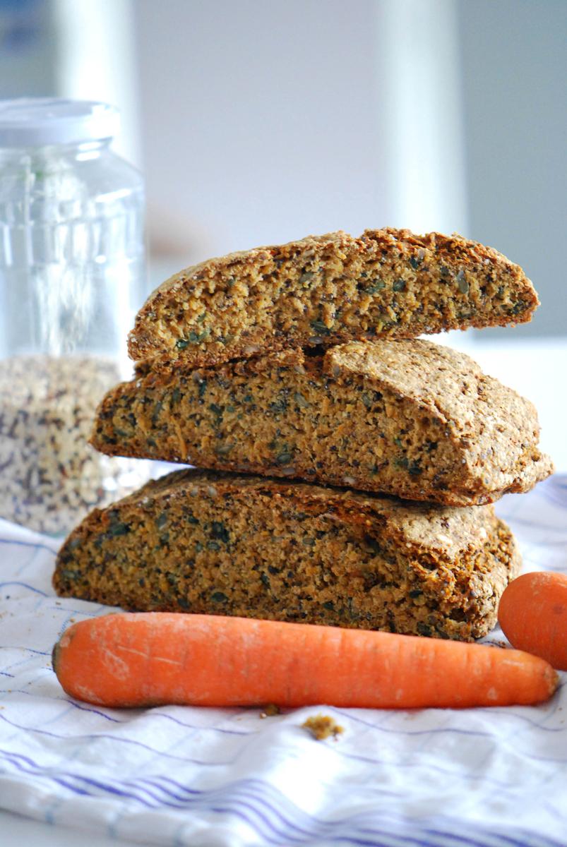 Rezeptbild: Kerniges Möhren-Quinoa-Brot [Glutenfrei abwandelbar!]