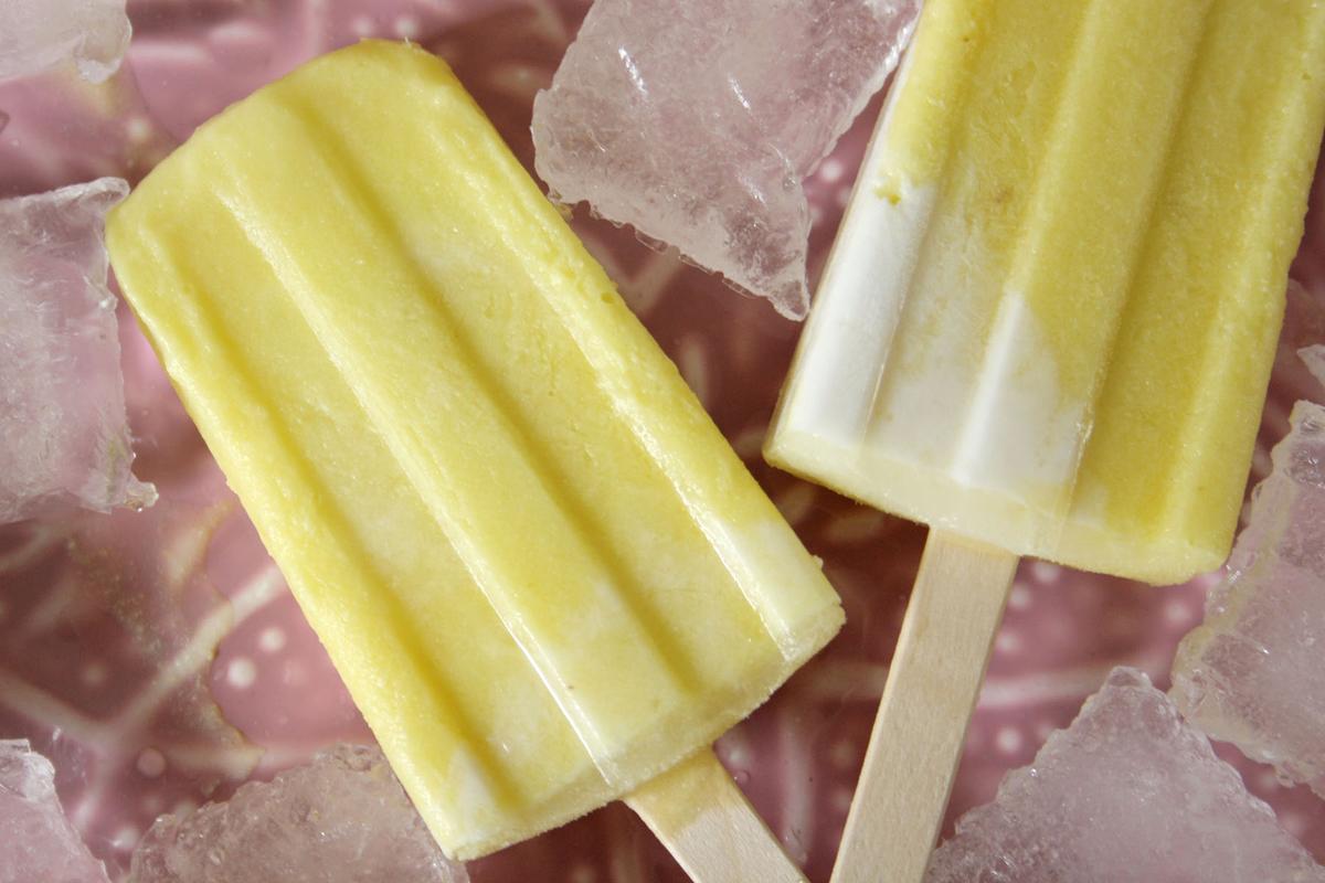Rezeptbild: Ananas-Kokos-Eis am Stiel
