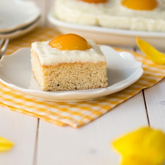 Rezeptbild: Spiegeleikuchen mit Vanillepudding