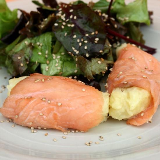 Rezeptbild: Lachs-Püree-Röllchen