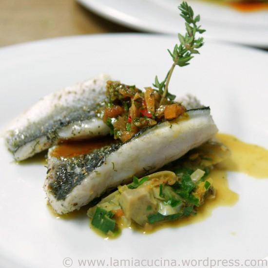 Rezeptbild: Wolfsbarsch mit Salsa Chimichurri
