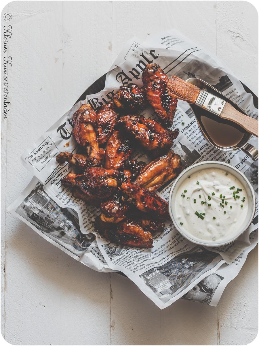 Rezeptbild: Hot Wings mit Crème-fraîche-Dip