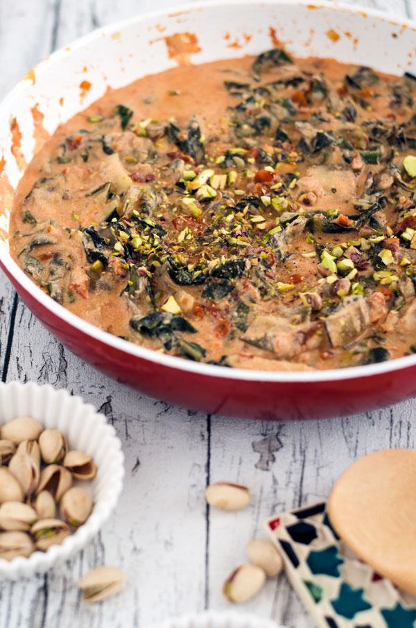Rezeptbild: Mangold-Ricottasauce mit Pistazien