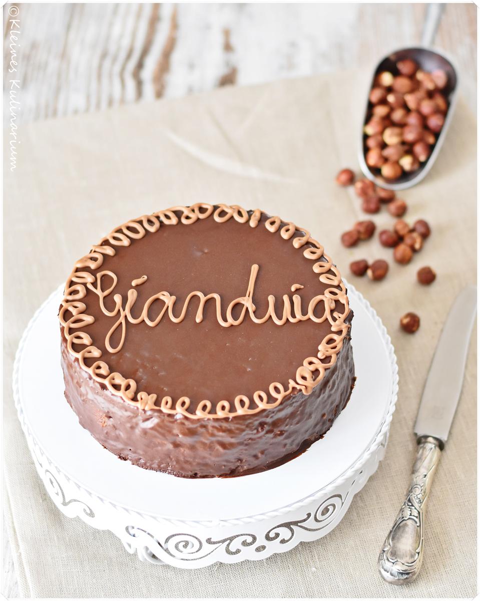 Rezeptbild: Torta Gianduia - Haselnusstorte