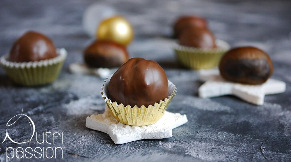Rezeptbild: Maronen-Marzipan-Pralinen