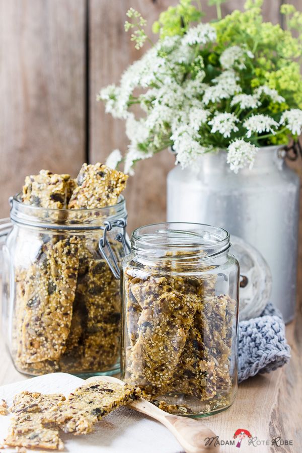 Rezeptbild: Körner-Knäckebrot mit Maismehl oder skandinavisches Korn-Knäckebröd Majsmjöl