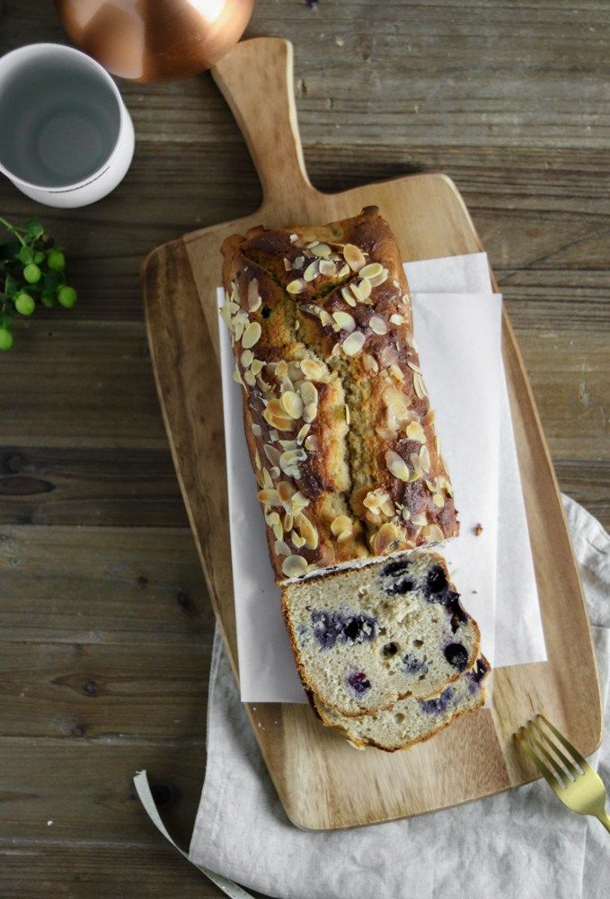 Rezeptbild: Gesunder Spekulatius-Kuchen mit Heidelbeeren