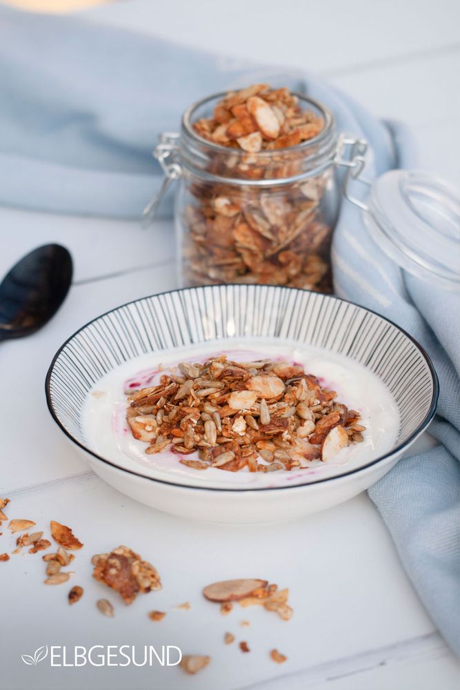 Rezeptbild: Bananen-Granola ohne Zucker und sehr lecker!