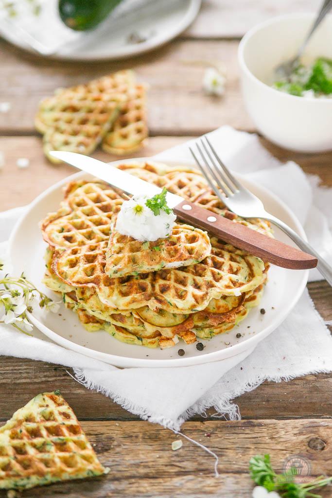 Rezeptbild: Feta-Zucchiniwaffeln