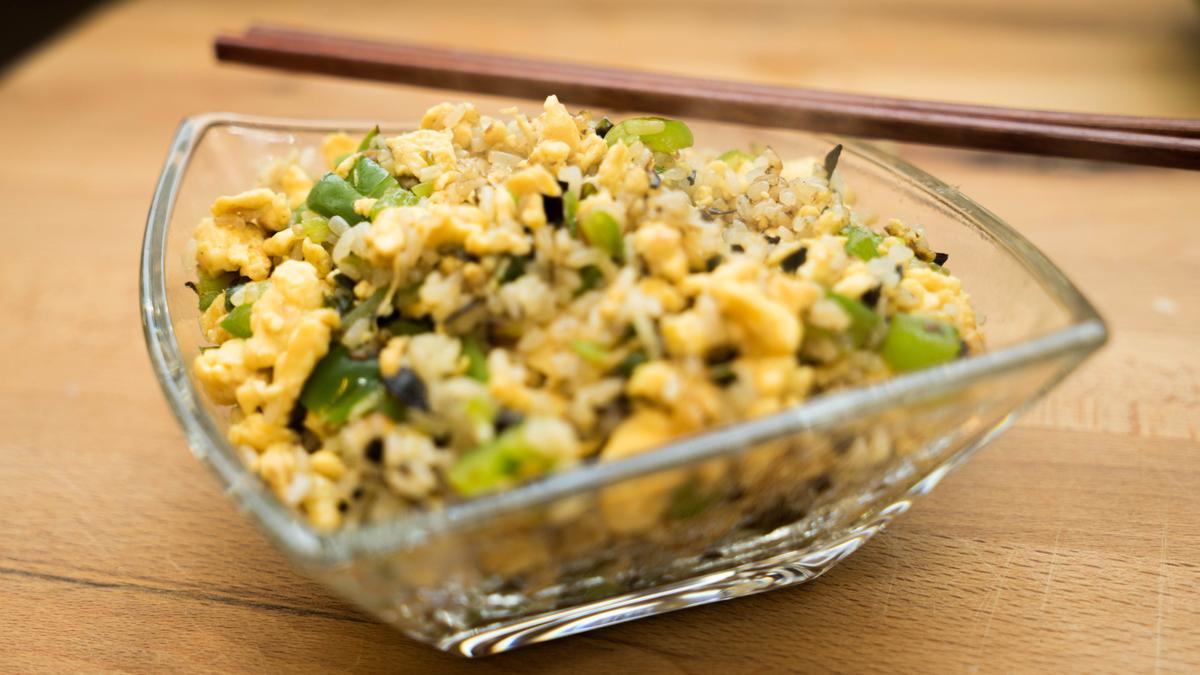Rezeptbild: 蛋炒饭 Gebratener Reis mit Eiern
