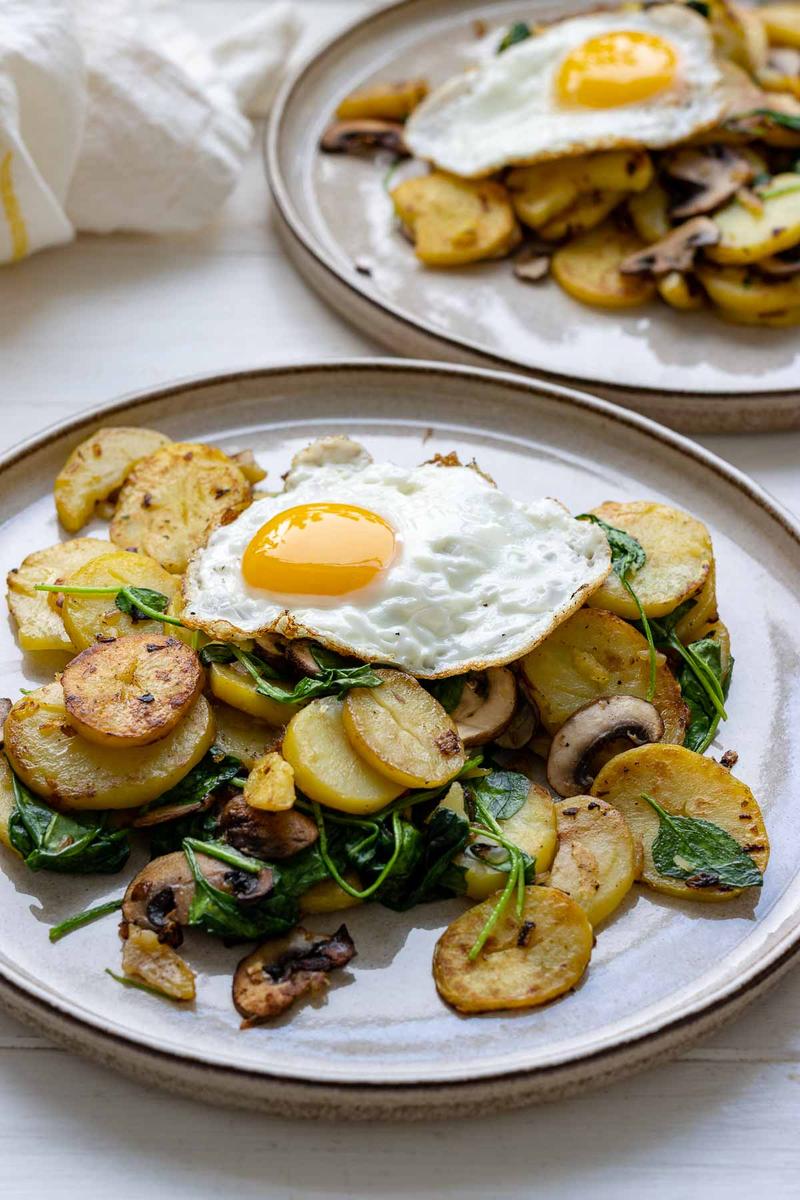 Rezeptbild: Bratkartoffeln mit Spiegelei