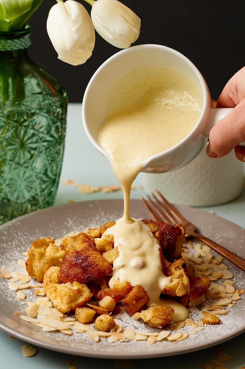 Rezeptbild: Apfelschmarrn mit Vanillesauce