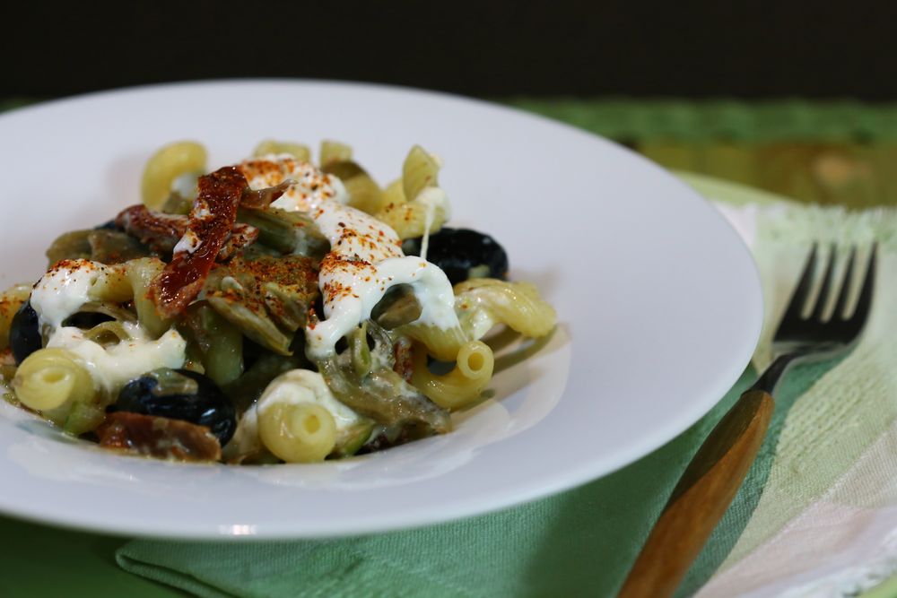 Rezeptbild: Cavatappi con carciofi e stracciatella