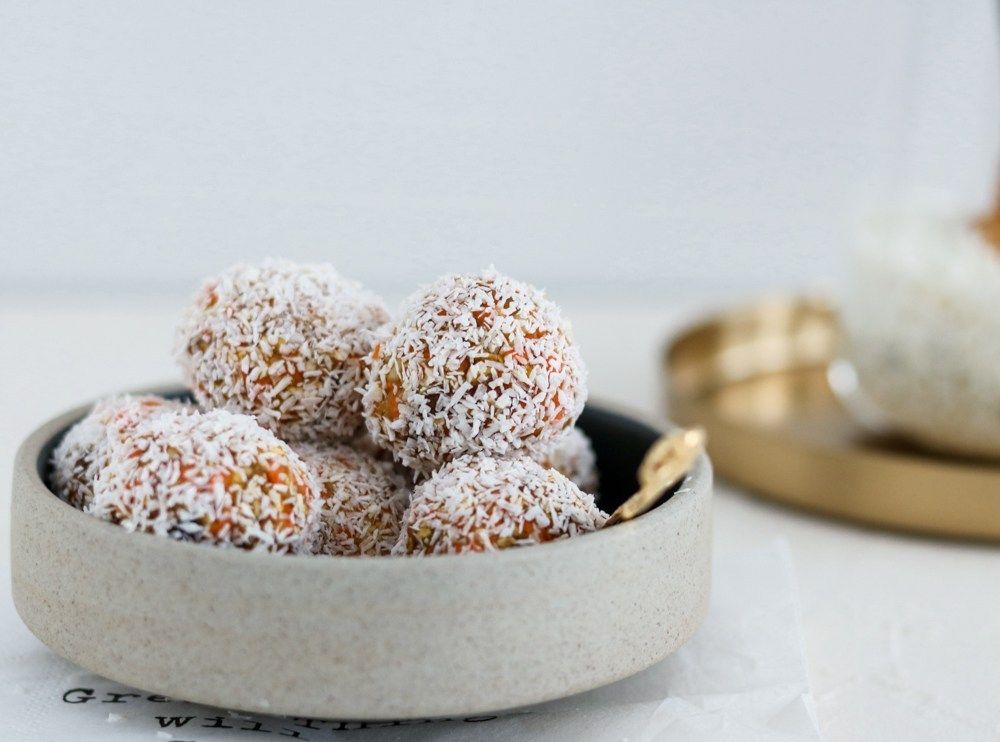 Rezeptbild: Raw Carrot-Cake Bites