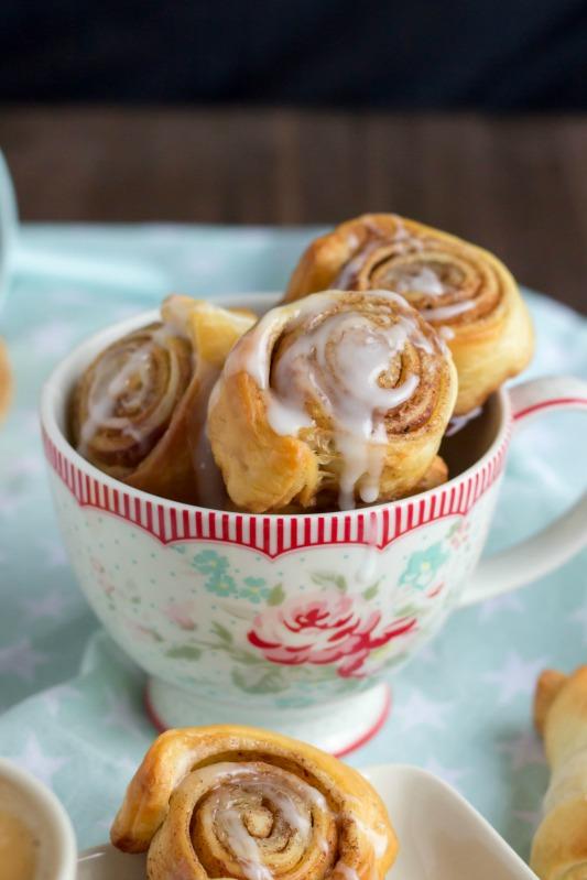 Rezeptbild: Schnelle Zimtschnecken mit Kardamom