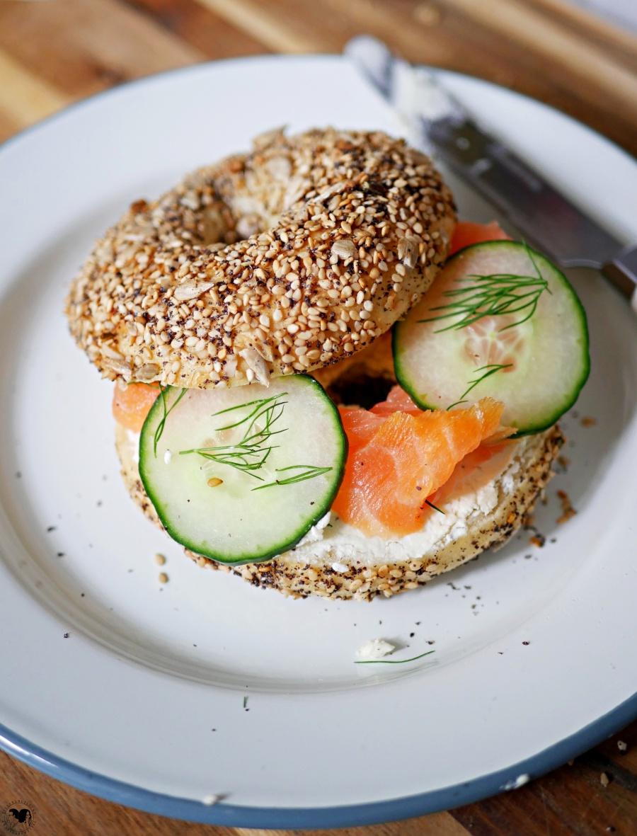 Rezeptbild: Körner Bagel mit Lachs und Frischkäse
