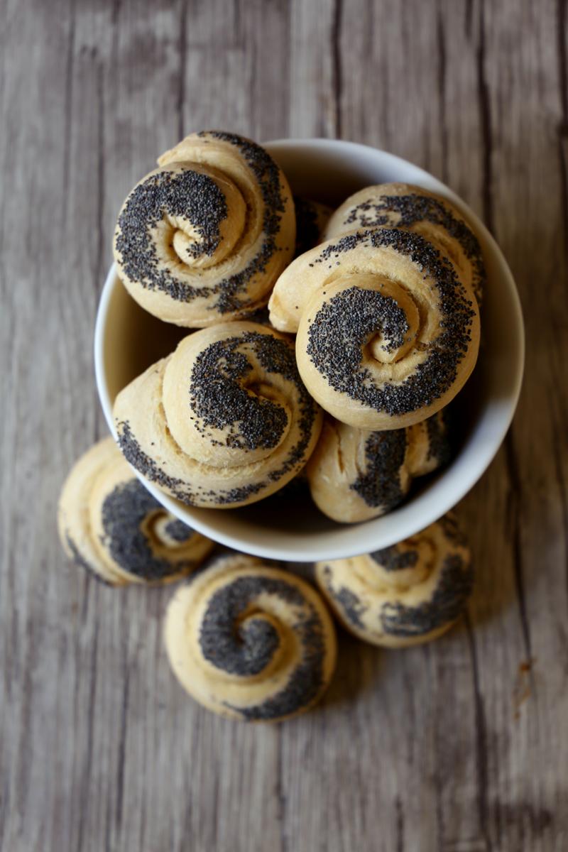 Rezeptbild: Mohnkringel (Sonntagsbrötchen)