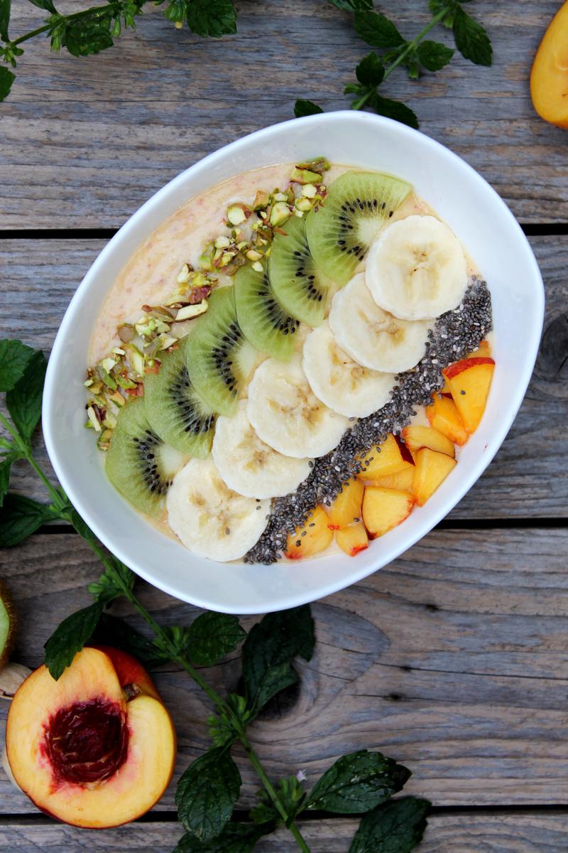 Rezeptbild: Nektarinen Smoohie Bowl