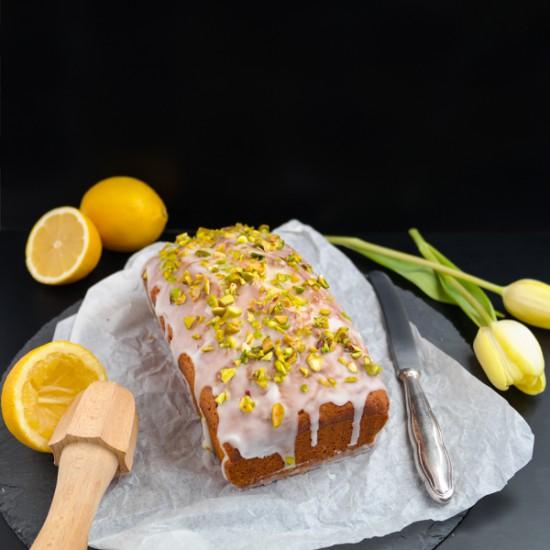 Rezeptbild: Zitronenkuchen mit Pistazien