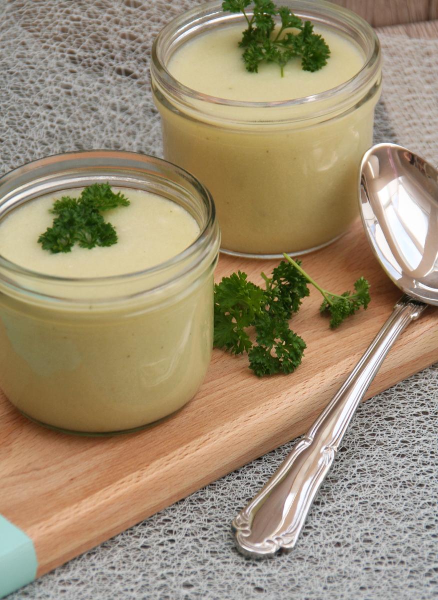 Rezeptbild: Spargel-Kartoffel-Creme-Süppchen