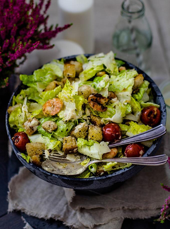 Rezeptbild: Ceasar Salad mit Garnelen