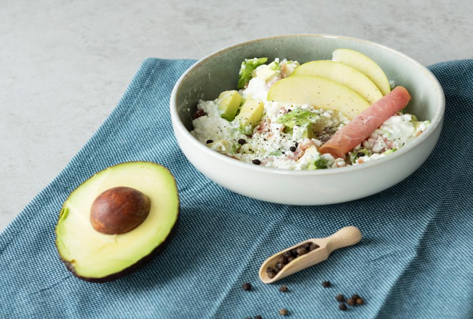 Rezeptbild: Hüttenkäse-Fitness-Salat