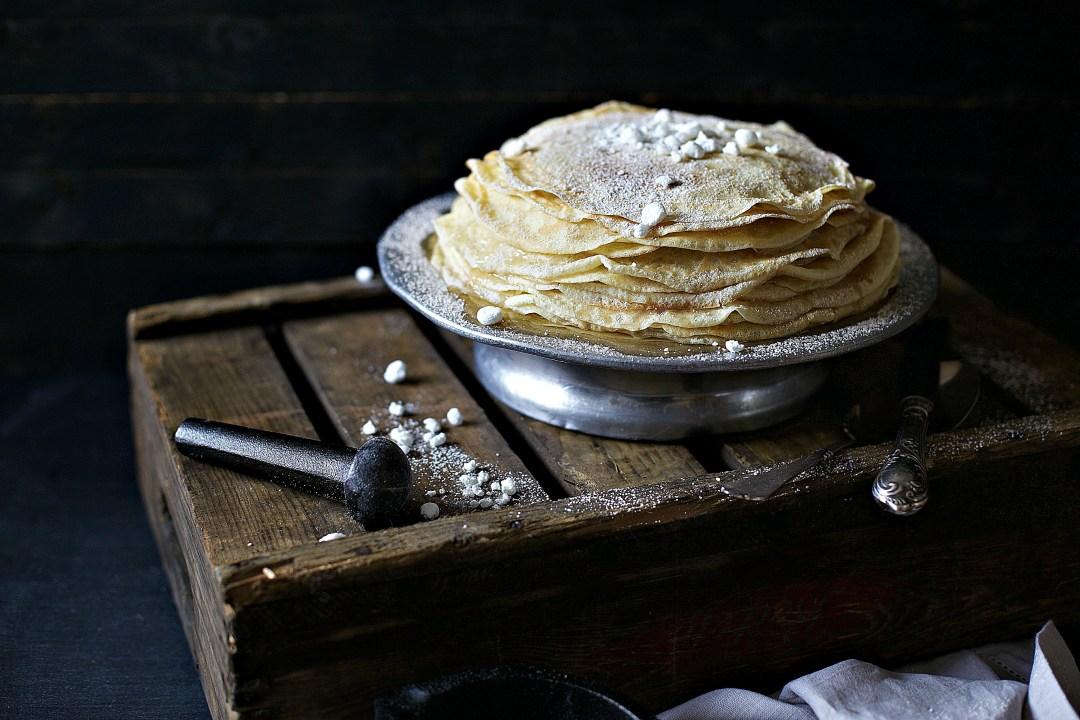 Rezeptbild: Bretonische Crêpe mit Zimt-Zucker und Baiser