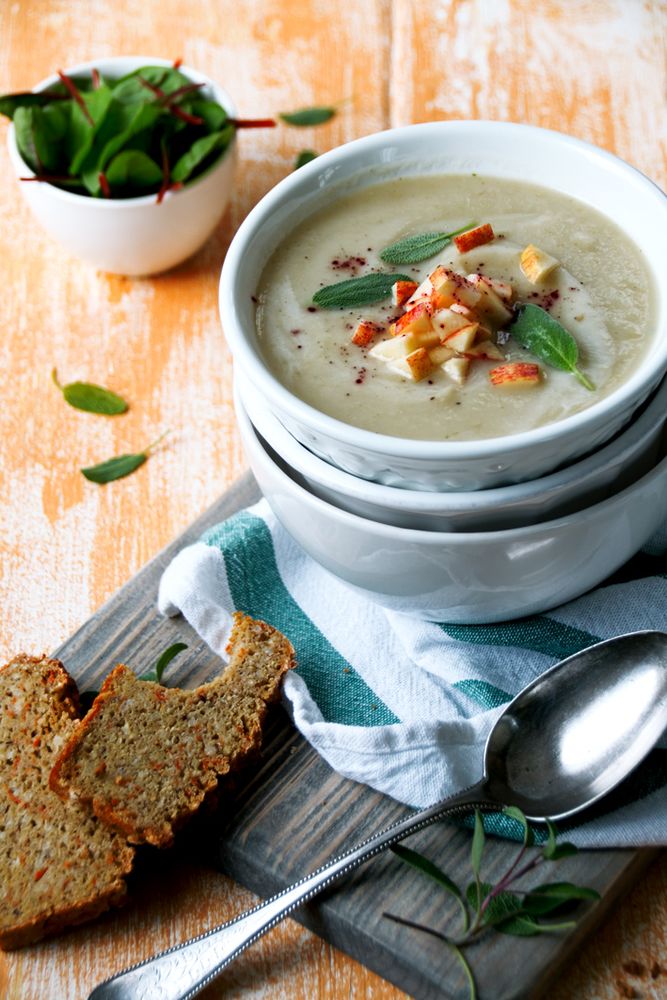 Rezeptbild: Apfel-Sellerie-Suppe