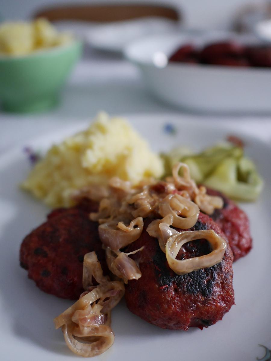 Rezeptbild: Frikadellen á la Lindström