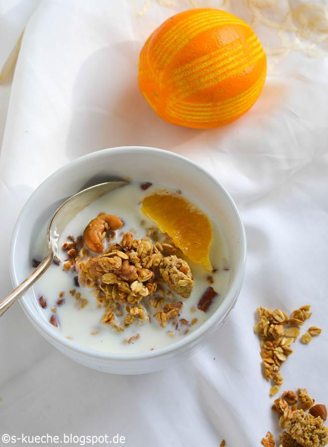 Rezeptbild: Orangen Granola -  Sommer in der Schüssel
