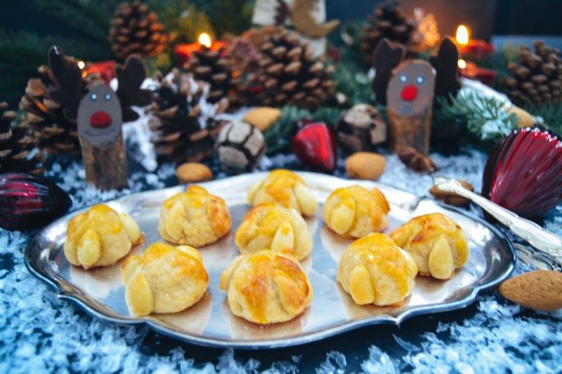 Rezeptbild: Frankfurter Bethmännchen Rezept mit Rosenwasser