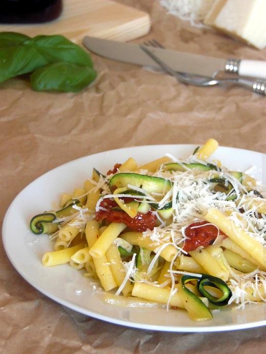 Rezeptbild: Zucchininudeln mit Pasta