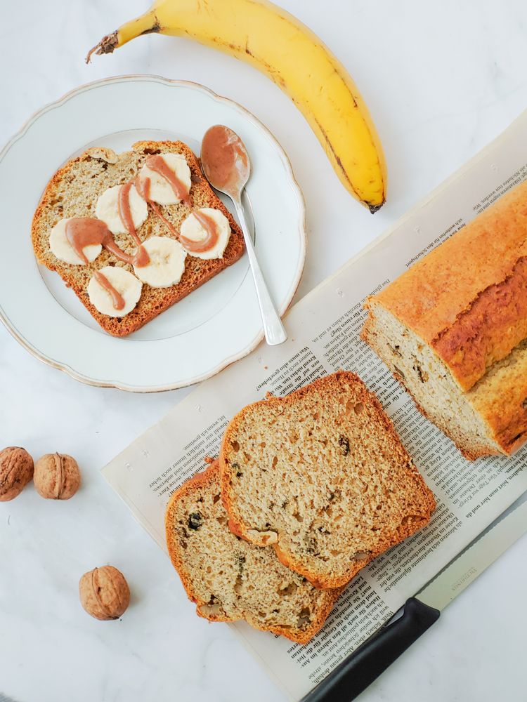 Rezeptbild: Klassisches Bananenbrot mit Walnüssen