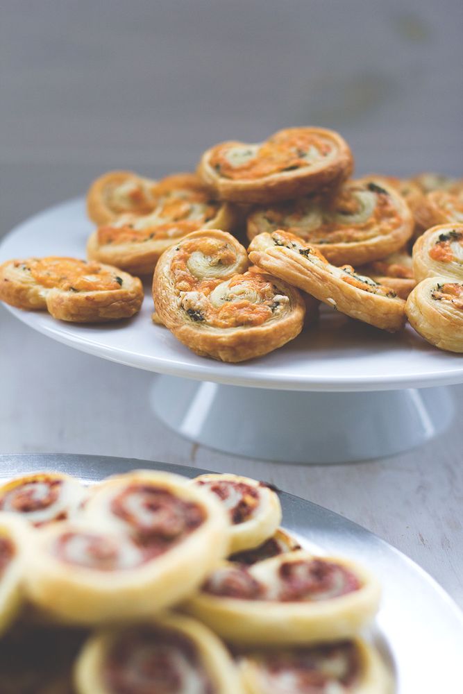 Rezeptbild: Zweierlei herzhafte Palmiers