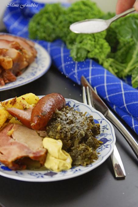 Rezeptbild: Grünkohl mit karamellisierten Kartoffeln ~ ein typisch norddeutsches Wintergericht