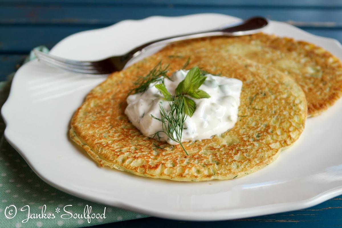 Rezeptbild: Zucchini-Pancakes