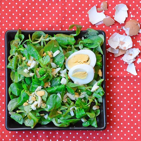 Rezeptbild: Feldsalat mit Eier-Dressing