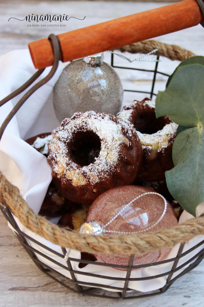 Rezeptbild: Kleine Gugl-Leckerei - Mini-Apfel-Mandel-Schoko-Gugl
