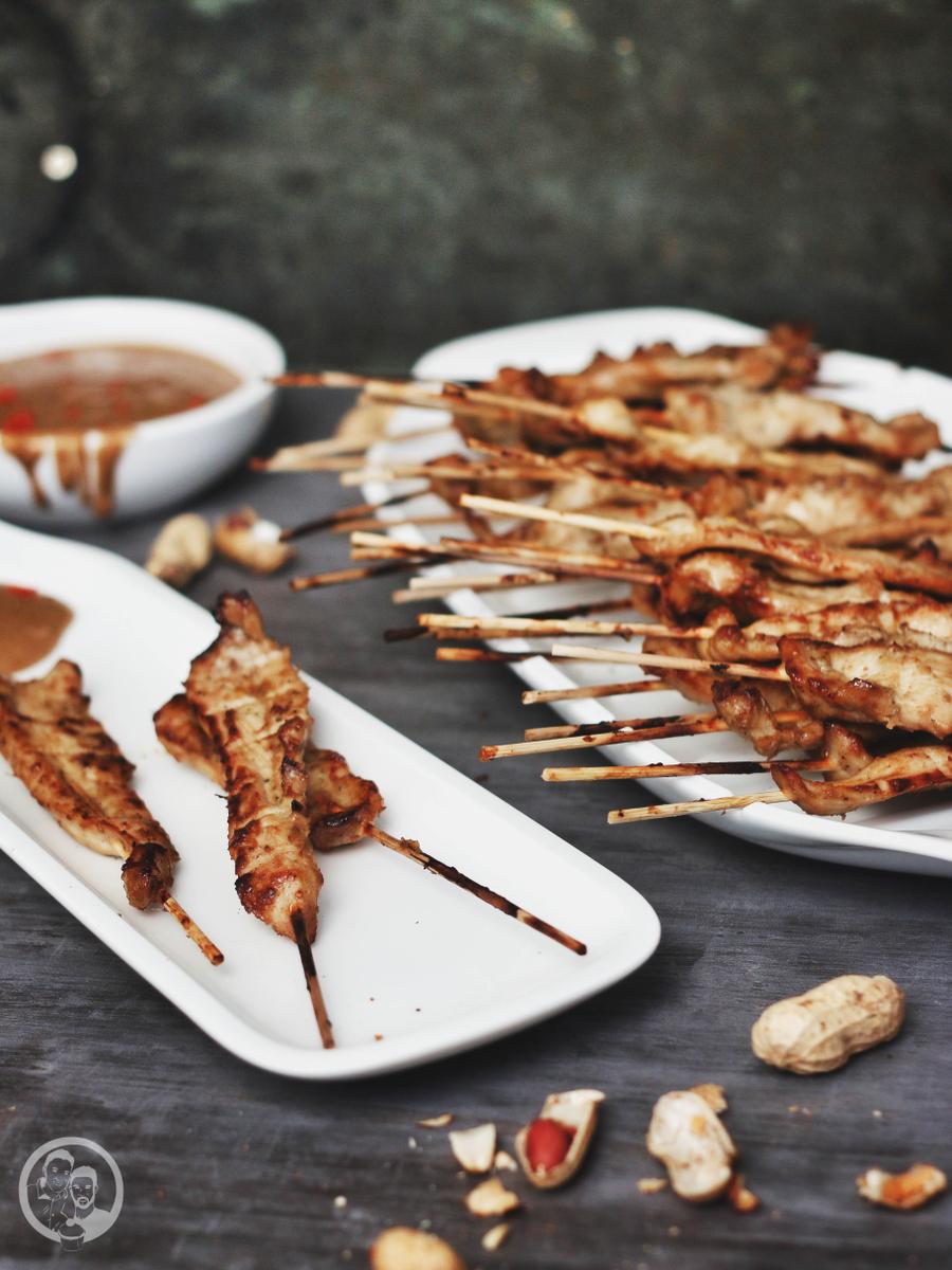 Rezeptbild: Sate-Spieße mit Erdnusssauce