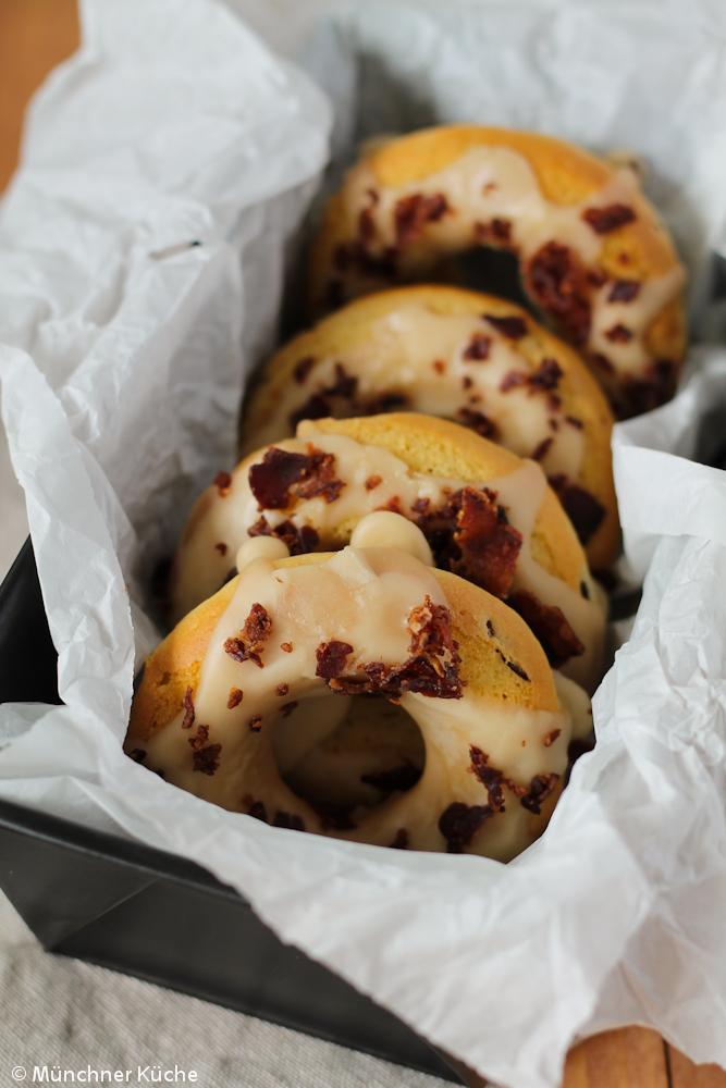 Rezeptbild: Donuts mit Speck und Ahornsirup