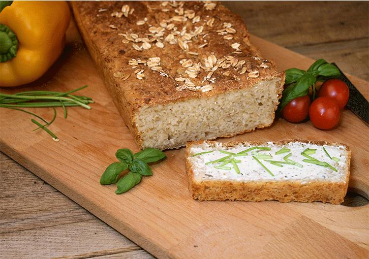 Rezeptbild: Haferflockenbrot mit Sesam