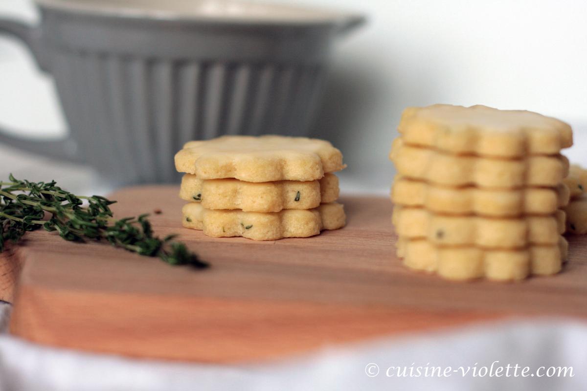 Rezeptbild: Zitronen-Thymian-Shortbread