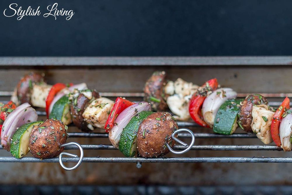 Rezeptbild: Gegrillter Gemüseschaschlik mit Halloumi 