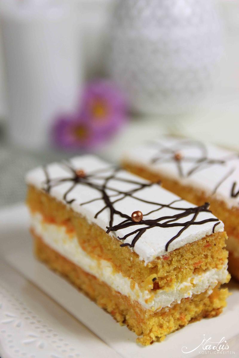 Rezeptbild: Saftiger Möhrenkuchen mit Quarkfüllung