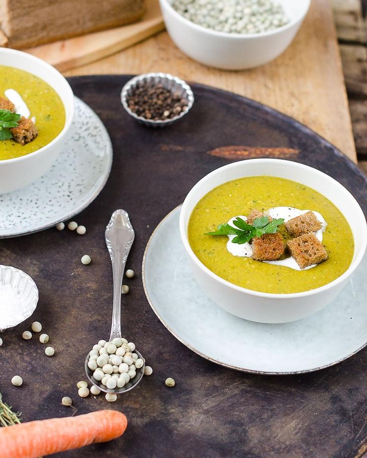 Rezeptbild: Feine Erbsensuppe