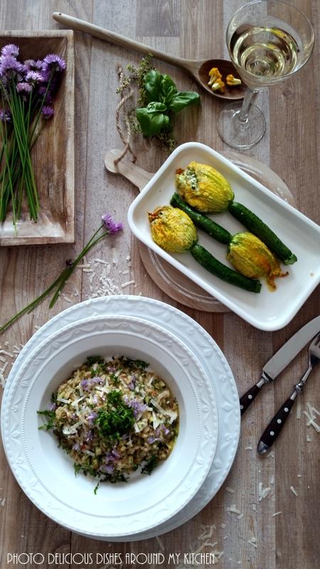 Rezeptbild: Gefüllte Zucchini- Blüten und dazu ein Kräuter- Risotto