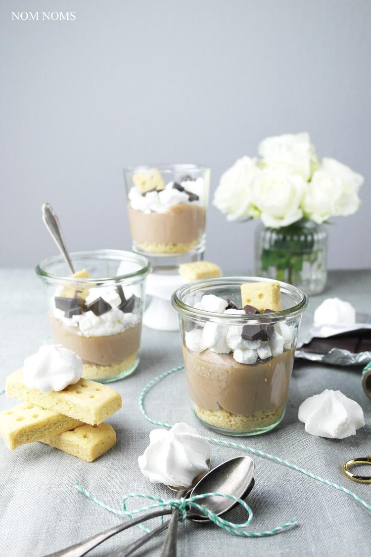 Rezeptbild: trifle mit schokolade und baiser