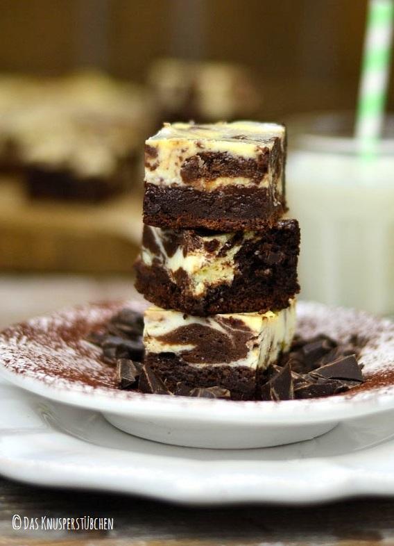 Rezeptbild: Cremige White Chocolate Marmor Brownies