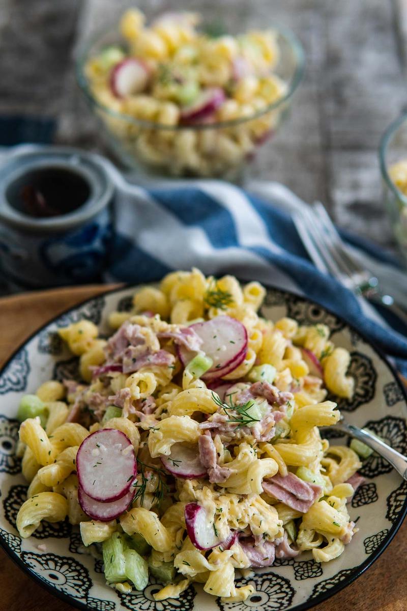 Rezeptbild: Leichter Nudelsalat mit Joghurt-Dressing