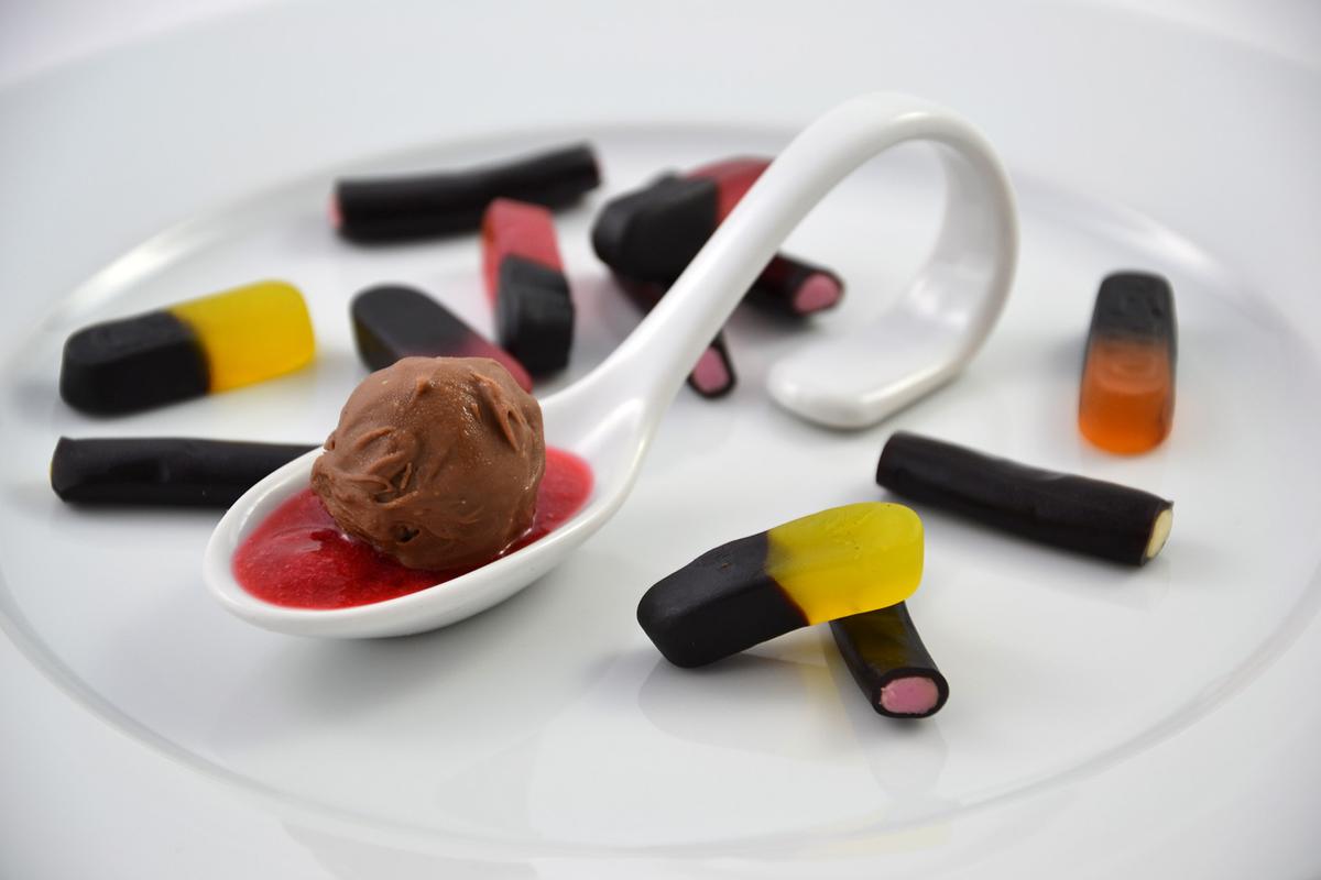 Rezeptbild: Lakritzpraline - Himbeere
